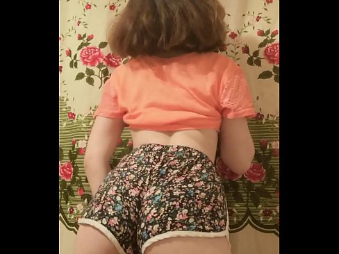 ❤️ Sexy junges Babe zieht ihre Shorts vor der Kamera aus ️❌ Hard porn bei de.porn-mz-com.ru ❌️❤